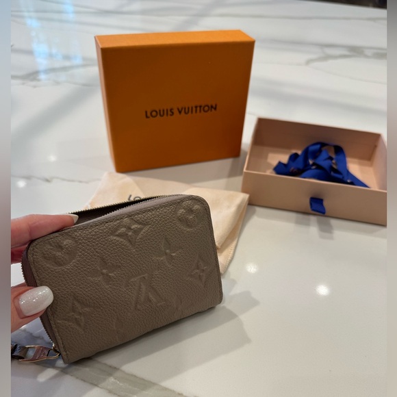 Louis Vuitton Monogram Empreinte Leather Zippy Coin Purse - Tourterelle - Picture 5 of 14